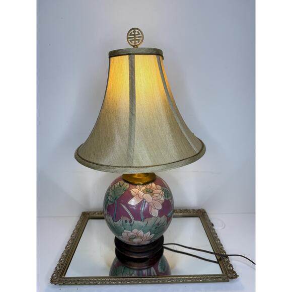 Vintage Chinese Porcelain Ginger Jar Lamp Floral Painted with Brass Detail with - Picture 8 of 8